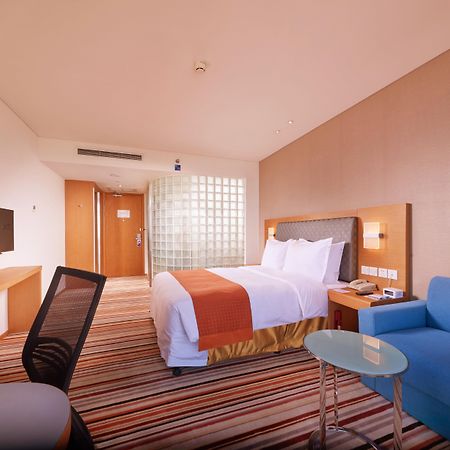 Holiday Inn Express Shanghai Jiading Industry Park By Ihg Exterior foto